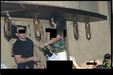 jai tes chanssons mais ton caractere c nul comme votre figure